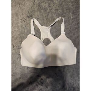 NIKE RIVAL HIGH-SUPPORT MOLDED CUP UNDERWIRE SPORTS BRA Size 36DD White